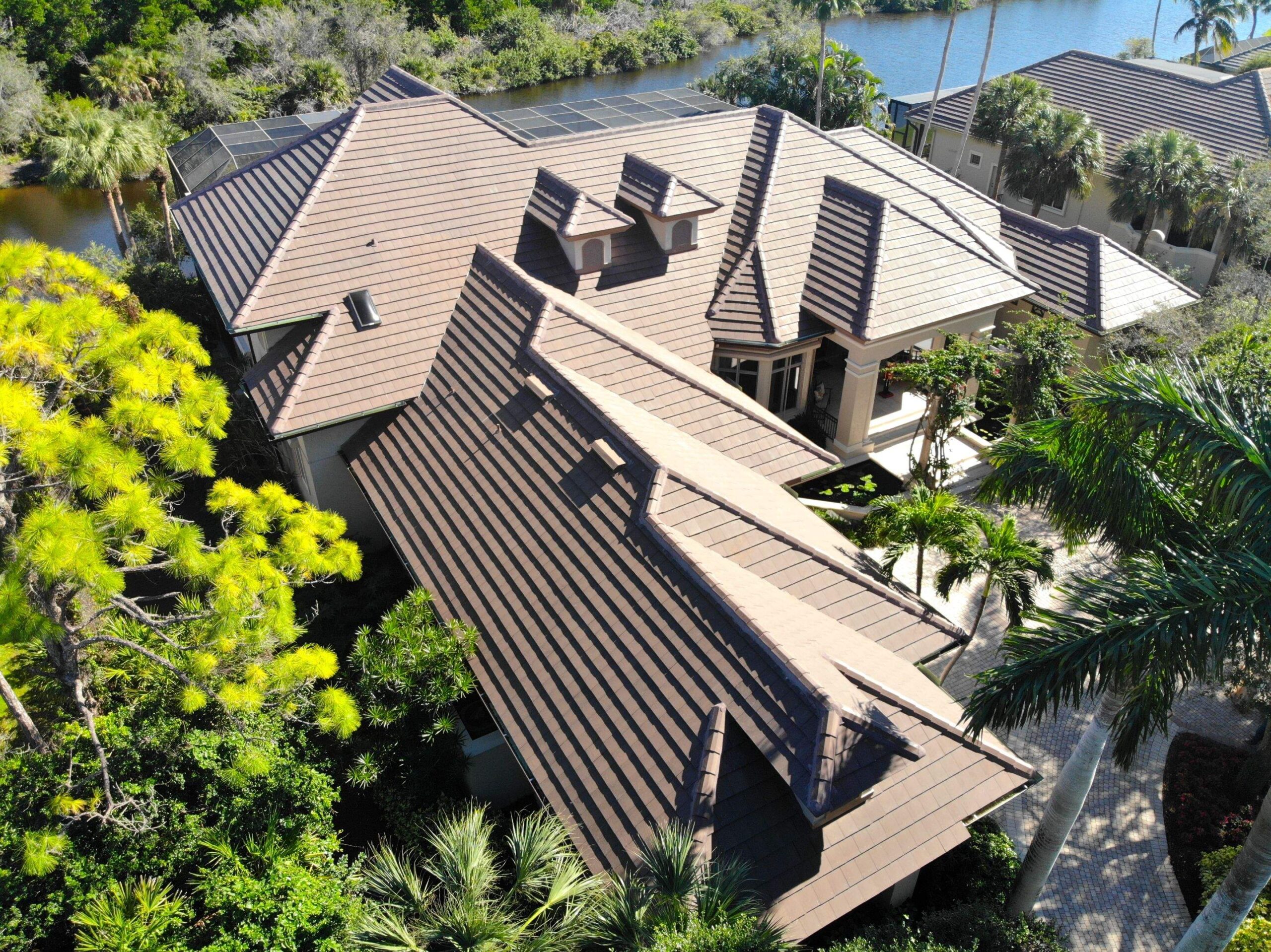 ROOF CLEANING & SEALING